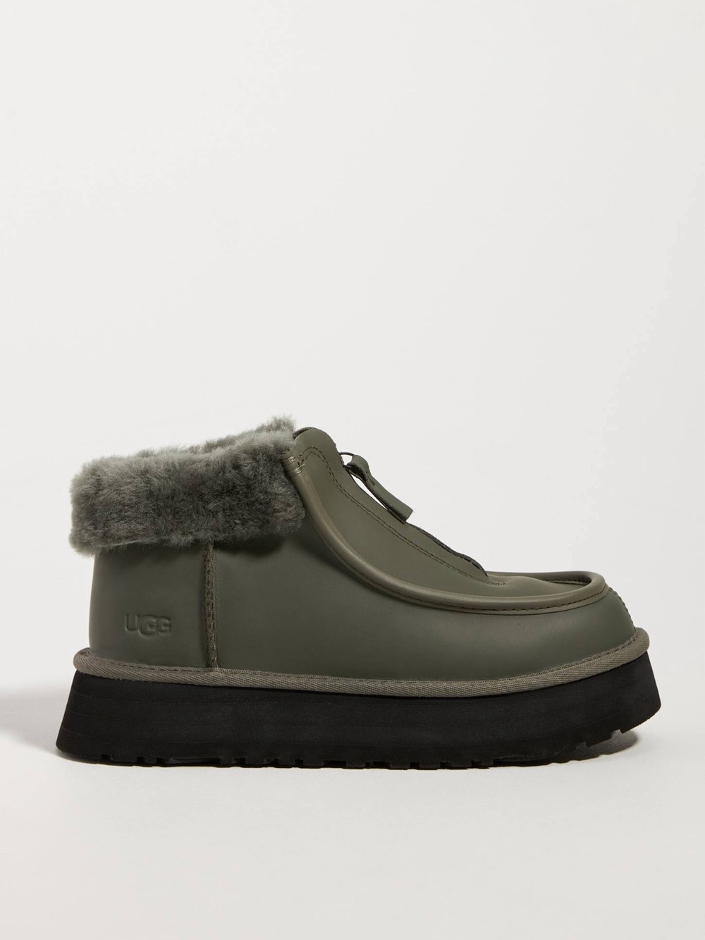 UGG | Funkette Boots In Ultra Matte Seaweed NEW In Box